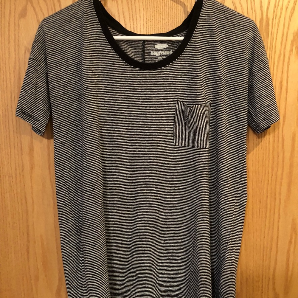 White and black striped boyfriend tee